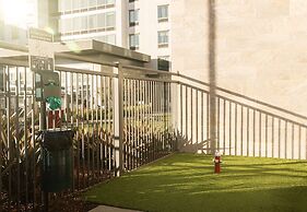 Hampton Inn Long Beach Airport