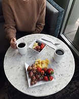 Hyatt Place Glendale / Los Angeles