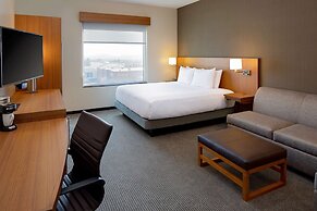 Hyatt Place Glendale / Los Angeles