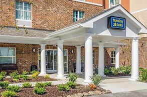 MainStay Suites Hackberry Sportsman's Lodge