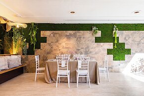 Meraki Beach Hotel - Adults Only