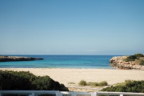 Fergus Style Carema Beach