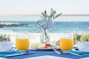 Fergus Style Carema Beach