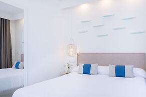 Fergus Style Carema Beach