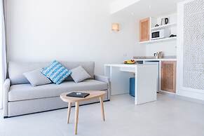 Fergus Style Carema Beach