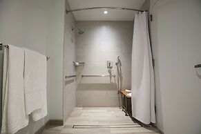 Canopy by Hilton Dallas Uptown