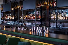 Hotel Savoy Kansas City, Tapestry Collection by Hilton