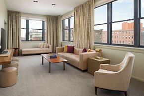 Hotel Savoy Kansas City, Tapestry Collection by Hilton