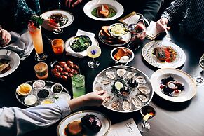 Hotel Savoy Kansas City, Tapestry Collection by Hilton