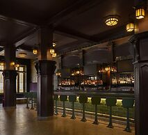 Hotel Savoy Kansas City, Tapestry Collection by Hilton