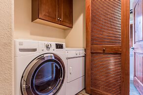 Mammoth Gateway Village 11