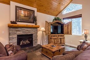 Mammoth Gateway Village 11