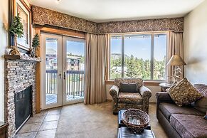 Juniper Springs Lodge by Mammoth Five Star