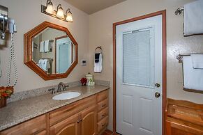 Bear Mountain Escape 2 Bedroom Apts by RedAwning