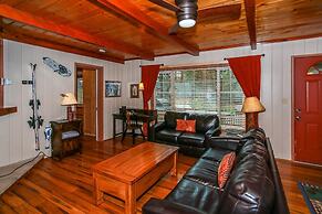 Bear Mountain Escape 2 Bedroom Apts by RedAwning