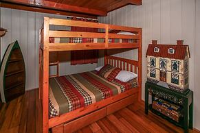Bear Mountain Escape 2 Bedroom Apts by RedAwning