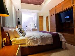 Beach Rock Condo Boutique