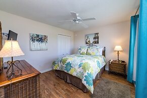 4 Bedroom Villa by RedAwning