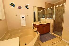 351bs 5 Bedroom Villa by RedAwning