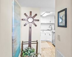 Holiday Surf & Racquet Club 118 2 Bedroom Condo by RedAwning