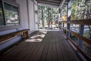 Majestic Pines 3 Bedroom Apts by RedAwning