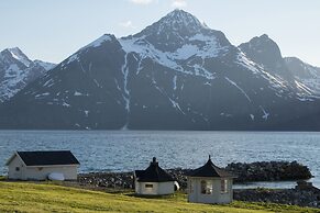 Lyngen North
