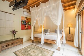 Umah Maya Villa Seminyak