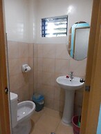 Sunshine Paradise Inn