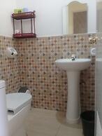 Sunshine Paradise Inn