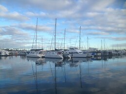 Mandurah Ocean Marina Chalets
