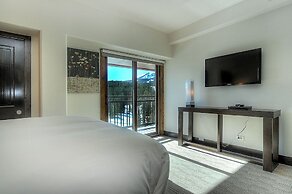 Mountain Elegant by Ski Colorado