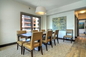 Mountain Elegant by Ski Colorado