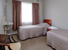 Lakes and Ocean Hotel Forster