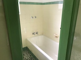 Lakes and Ocean Hotel Forster