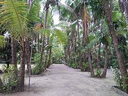 Coco Paradise Beach Resort