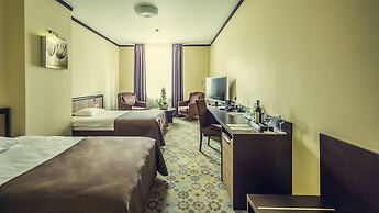 Park-Hotel Golosievo