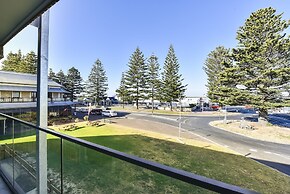 Bonnies of Beachport