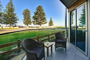 Bonnies of Beachport