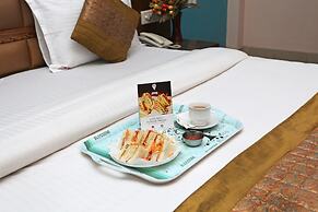 OYO 6096 Hotel Maharani Palace