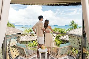 TreeHouse Villas - Adults Only