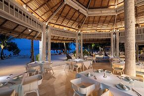 TreeHouse Villas - Adults Only