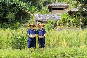 TreeHouse Villas - Adults Only