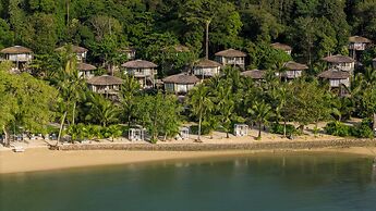 TreeHouse Villas - Adults Only