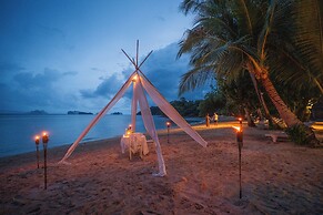 TreeHouse Villas - Adults Only