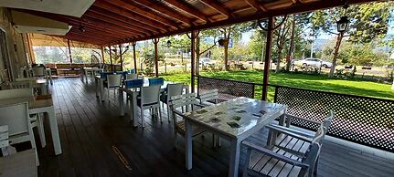 Zeytin Otel Altinoluk