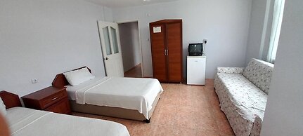 Zeytin Otel Altinoluk