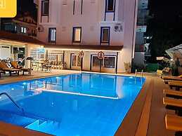 California Apart Otel