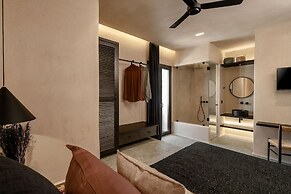 Emery  Hotel