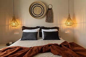 Emery  Hotel