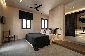 Emery  Hotel